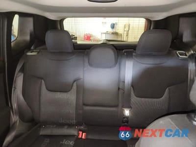 Zdjęcie 10 z 13 samochodu: 2015 JEEP RENEGADE LATITUDE VIN:ZACCJBBT4FPC36733 - miniatura