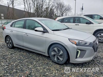 Czwarte zdjęcie samochodu z boku: 2017 HYUNDAI IONIQ HYBRID SEL VIN:KMHC75LC0HU053728 - miniatura