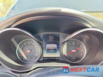 Zdjęcie 9 z 12 samochodu: 2018 MERCEDES-BENZ C 300 4MATIC VIN:55SWF4KB4JU271269 - miniatura