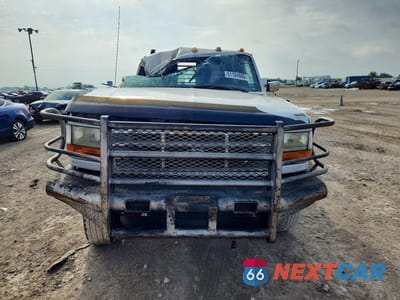 Piąte zdjęcie samochodu w środku: 1997 FORD F250 VIN:1FTHX26F5VEA15416 - miniatura