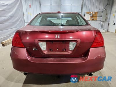 Zdjęcie 6 z 12 samochodu: 2006 HONDA ACCORD EX VIN:1HGCM66556A025312 - miniatura