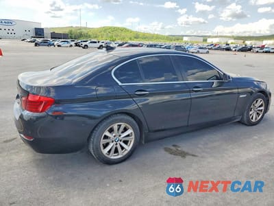 Trzecie zdjęcie samochodu z tyłu: 2016 BMW 528 I VIN:WBA5A5C50GG348239 - miniatura
