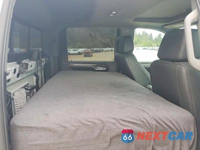 Zdjęcie 11 z 13 samochodu: 2024 CHEVROLET SILVERADO K3500 LTZ VIN:1GC4YUEY5RF338553 - miniatura