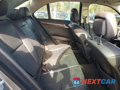 Zdjęcie 10 z 12 samochodu: 2008 MERCEDES-BENZ C 300 4MATIC VIN:WDDGF81X78F076143 - miniatura