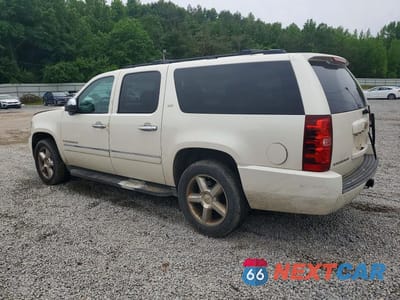 Drugie zdjęcie samochodu z przodu: 2013 CHEVROLET SUBURBAN C1500 LTZ VIN:1GNSCKE05DR311033 - miniatura