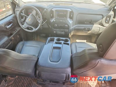 Zdjęcie 8 z 12 samochodu: 2021 CHEVROLET SILVERADO C2500 HEAVY DUTY VIN:1GB5WLE79MF289284 - miniatura