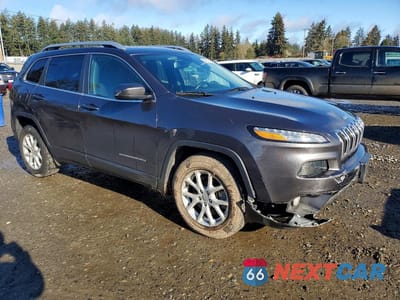 Czwarte zdjęcie samochodu z boku: 2017 JEEP CHEROKEE LATITUDE VIN:1C4PJMCS8HW569753 - miniatura