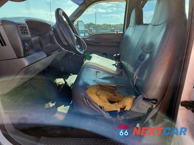 Zdjęcie 7 z 12 samochodu: 2004 FORD F350 SRW SUPER DUTY VIN:1FTSX31P84ED81073 - miniatura
