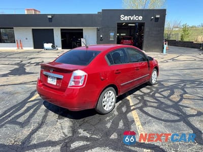 Czwarte zdjęcie samochodu z boku: 2011 NISSAN SENTRA 2.0 VIN:3N1AB6AP2BL699363 - miniatura