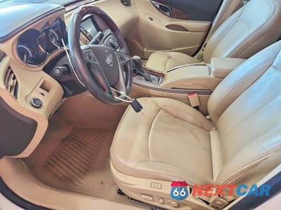 Zdjęcie 7 z 13 samochodu: 2013 BUICK LACROSSE PREMIUM VIN:1G4GF5E30DF145048 - miniatura