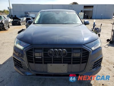 Piąte zdjęcie samochodu w środku: 2023 AUDI Q7 PRESTIGE VIN:WA1VXBF77PD031471 - miniatura