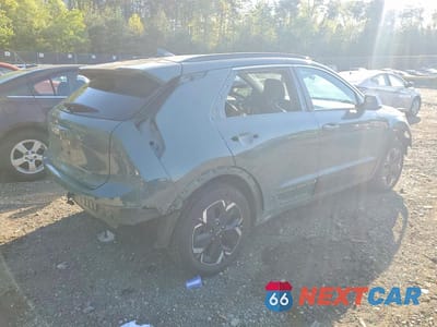 Trzecie zdjęcie samochodu z tyłu: 2023 KIA NIRO WIND VIN:KNDCR3L1XP5050328 - miniatura