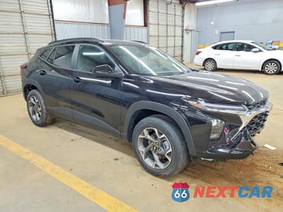 Czwarte zdjęcie samochodu z boku: 2026 CHEVROLET TRAX 1LT VIN:KL77LHEP0TC072181 - miniatura