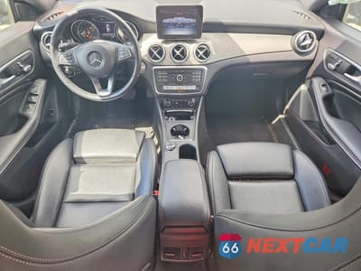 Zdjęcie 8 z 11 samochodu: 2019 MERCEDES-BENZ CLA 250 4MATIC VIN:WDDSJ4GB1KN739796 - miniatura