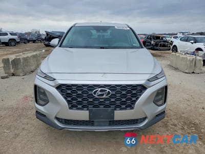 Piąte zdjęcie samochodu w środku: 2019 HYUNDAI SANTA FE SE 2.4L VIN:5NMS2CAD5KH099617 - miniatura