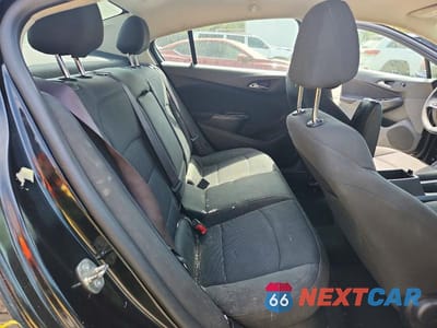 Zdjęcie 10 z 12 samochodu: 2017 CHEVROLET CRUZE LT VIN:1G1BE5SM8H7106070 - miniatura