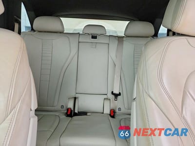 Zdjęcie 10 z 12 samochodu: 2015 BMW X5 XDRIVE50I VIN:5UXKR6C52F0J76824 - miniatura