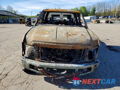 Piąte zdjęcie samochodu w środku: 2010 FORD F250 SUPER DUTY VIN:1FTSW2B58AEB28289 - miniatura