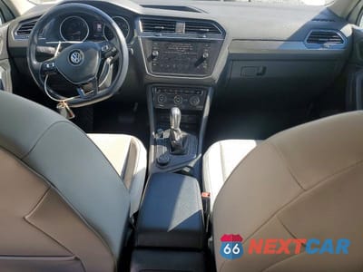 Zdjęcie 8 z 13 samochodu: 2019 VOLKSWAGEN TIGUAN SE VIN:3VV2B7AX5KM040762 - miniatura