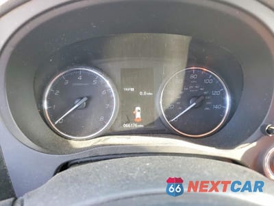Zdjęcie 9 z 12 samochodu: 2020 MITSUBISHI OUTLANDER SE VIN:JA4AD3A39LZ017523 - miniatura