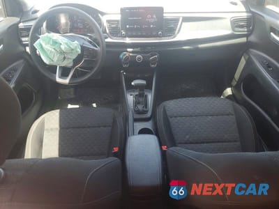 Zdjęcie 8 z 13 samochodu: 2023 KIA RIO S VIN:3KPA24AD4PE581365 - miniatura