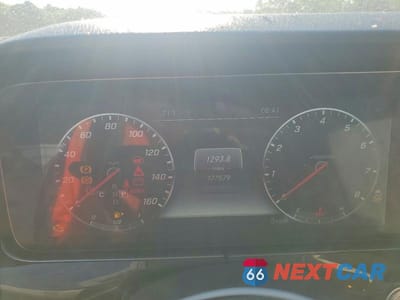 Zdjęcie 9 z 13 samochodu: 2020 MERCEDES-BENZ E 350 VIN:WDDZF8DB7LA716737 - miniatura