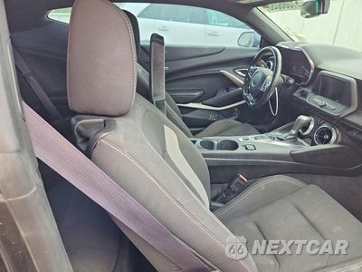Zdjęcie 10 z 12 samochodu: 2017 CHEVROLET CAMARO VIN:1G1FB1RX9H0128445 - miniatura