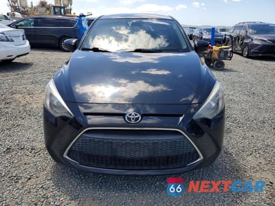 Piąte zdjęcie samochodu w środku: 2019 TOYOTA YARIS L VIN:3MYDLBYV8KY512510 - miniatura