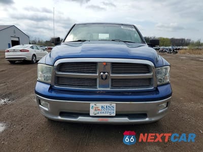 Piąte zdjęcie samochodu w środku: 2011 DODGE RAM 1500 VIN:1D7RV1GT0BS570639 - miniatura