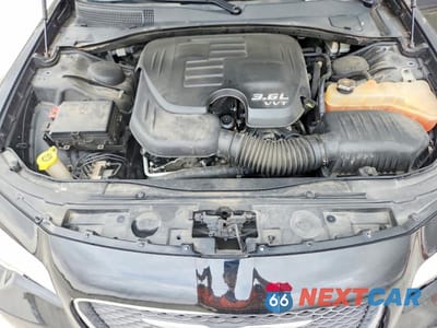 Zdjęcie 11 z 12 samochodu: 2016 CHRYSLER 300C VIN:2C3CCAKG4GH111486 - miniatura