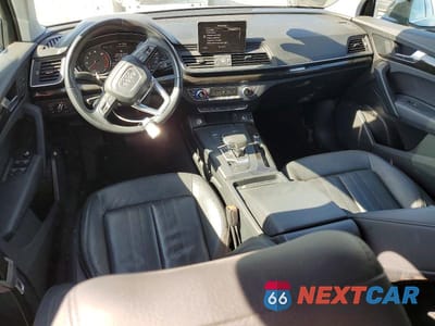 Zdjęcie 8 z 14 samochodu: 2020 AUDI Q5 PREMIUM VIN:WA1ANAFY1L2002366 - miniatura