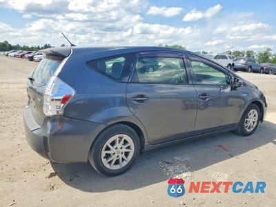 Trzecie zdjęcie samochodu z tyłu: 2014 TOYOTA PRIUS V TWO VIN:JTDZN3EU3E3320716 - miniatura