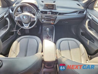 Zdjęcie 8 z 13 samochodu: 2017 BMW X1 XDRIVE28I VIN:WBXHT3C31H5F72040 - miniatura