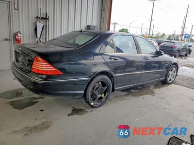 Trzecie zdjęcie samochodu z tyłu: 2003 MERCEDES-BENZ S 430 VIN:WDBNG70J63A334226 - miniatura