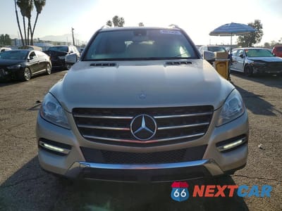 Piąte zdjęcie samochodu w środku: 2012 MERCEDES-BENZ ML 350 BLUETEC VIN:4JGDA2EBXCA073472 - miniatura