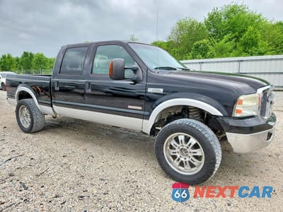 Czwarte zdjęcie samochodu z boku: 2005 FORD F250 SUPER DUTY VIN:1FTSW21P35EB16768 - miniatura