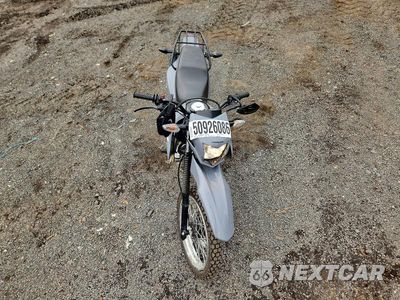 Piąte zdjęcie samochodu w środku: 2025 HONDA XR150L E VIN:3H1KD1319SD203021 - miniatura