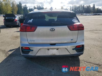 Zdjęcie 6 z 13 samochodu: 2020 KIA NIRO EX VIN:KNDCC3LG3L5057055 - miniatura