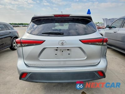 Zdjęcie 6 z 13 samochodu: 2021 TOYOTA HIGHLANDER XLE VIN:5TDGZRAH9MS076011 - miniatura