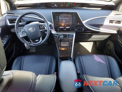 Zdjęcie 8 z 13 samochodu: 2016 TOYOTA MIRAI BASE VIN:JTDBVRBD6GA000734 - miniatura