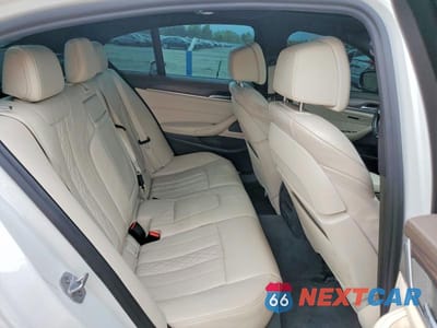 Zdjęcie 10 z 12 samochodu: 2018 BMW 540 I VIN:WBAJE5C57JWA92491 - miniatura