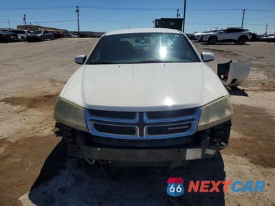 Piąte zdjęcie samochodu w środku: 2011 DODGE AVENGER MAINSTREET VIN:1B3BD1FB7BN559189 - miniatura