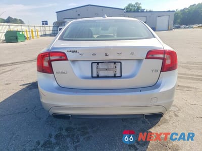 Zdjęcie 6 z 12 samochodu: 2016 VOLVO S60 PREMIER VIN:YV126MFK8G2413090 - miniatura