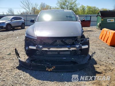 Piąte zdjęcie samochodu w środku: 2026 TESLA MODEL Y VIN:7SAYGDED2TA590953 - miniatura