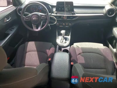 Zdjęcie 8 z 12 samochodu: 2021 KIA FORTE LXS VIN:3KPF24AD3ME299316 - miniatura