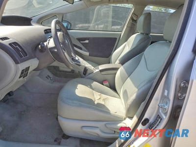 Zdjęcie 7 z 12 samochodu: 2010 TOYOTA PRIUS II VIN:JTDKN3DUXA0161059 - miniatura