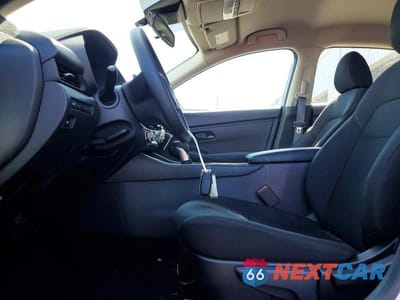 Zdjęcie 7 z 11 samochodu: 2025 NISSAN SENTRA S VIN:3N1AB8BV3SY416142 - miniatura