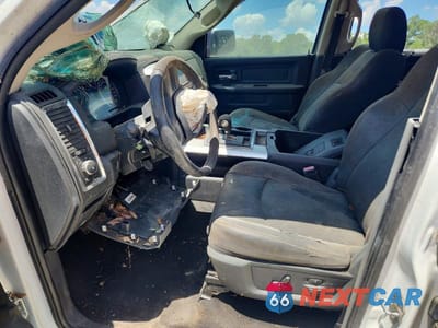 Zdjęcie 7 z 12 samochodu: 2011 DODGE RAM 1500 VIN:1D7RB1CT8BS601540 - miniatura