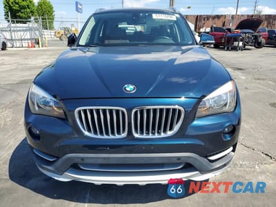 Piąte zdjęcie samochodu w środku: 2015 BMW X1 SDRIVE28I VIN:WBAVM1C51FVW58247 - miniatura