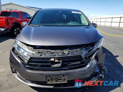 Piąte zdjęcie samochodu w środku: 2021 HONDA ODYSSEY EXL VIN:5FNRL6H71MB021563 - miniatura